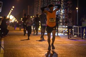 BIB: 40105
                            <button type="button" onclick="openModal(18276805)" class="btn btn-primary btn-sm float-right btn-popup" data-toggle="modal" data-target=".modal-high-quality">
                        <i class="fas fa-shopping-cart"></i> Add to Cart
                    </button>
                                            <button type="button" onclick="isThisMe(18276805, true)" class="btn btn-success btn-sm float-right btn-popup btn-isme hidden" data-toggle="tooltip" data-placement="bottom" title="นี่คือรูปของคุณใช่ไหม คลิกที่นี่เพื่อเอาเข้าอัลบั้ม">
                        <i class="fas fa-plus"></i> Add to album
                    </button>
                    <button type="button" onclick="isThisMe(18276805, false)" class="btn btn-warning btn-sm float-right btn-popup btn-isnotme hidden">
                        <i class="fas fa-ban"></i> Remove from album
                    </button>